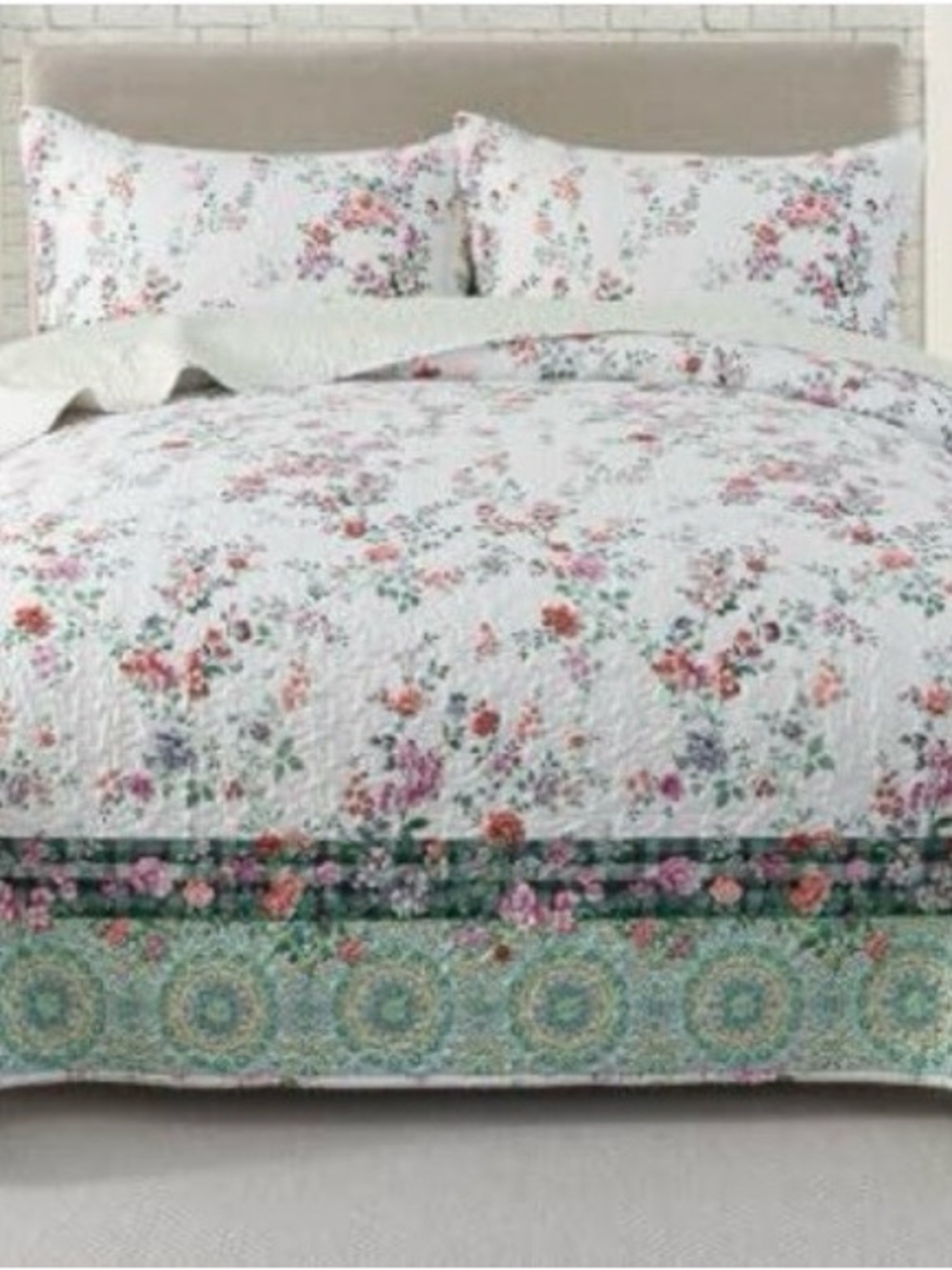 Floral Cotton Quilt Set in White with Pink & Green Accents